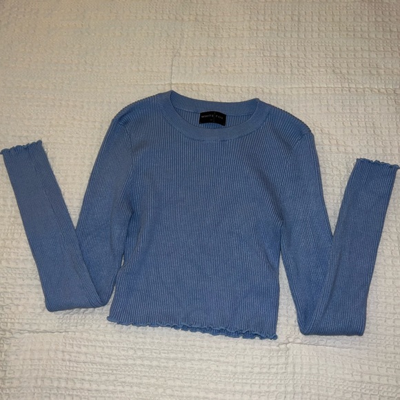 White Fox Cropped Long Sleeve Small - Picture 2 of 5